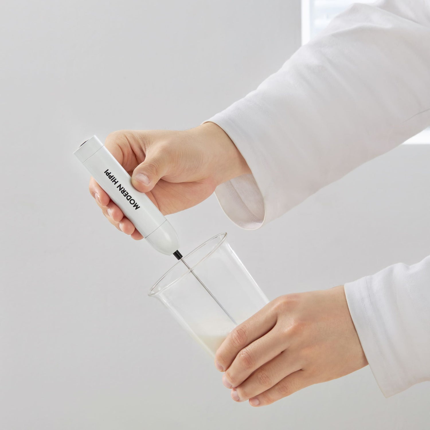 Modern Hippi Handheld Milk Frother - White - Modern Hippi